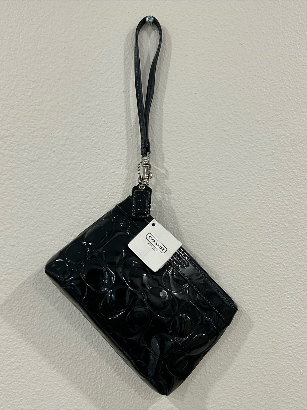 Coach signature C black glossy patent leather wristlet